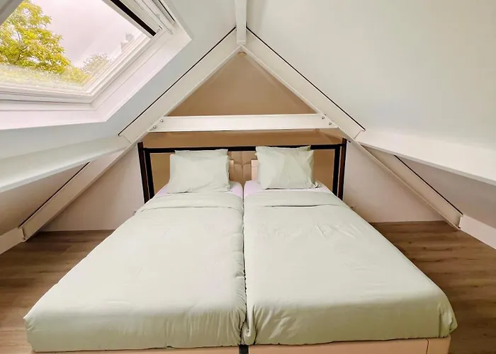 アパート Spot エルスト